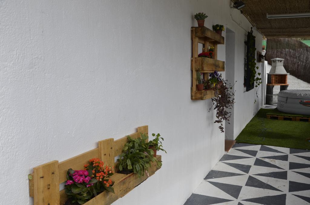 Cortijo Rural El Escondite Берха Экстерьер фото